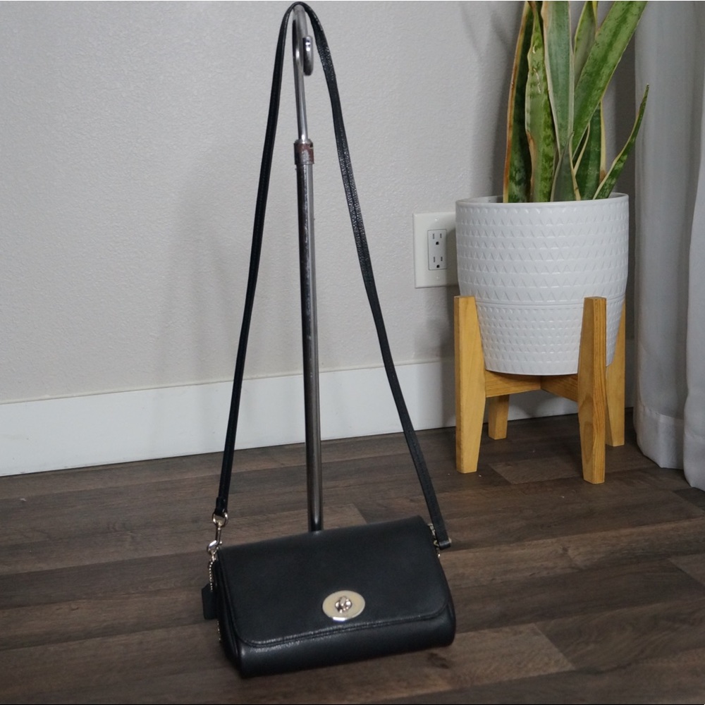 Coach Black Leather Chain Strap Convertible Shoulder Bag Crossbody - Picture 7 of 14